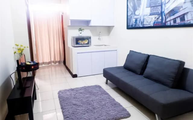 Amazing Pluit Apartment - photo 5