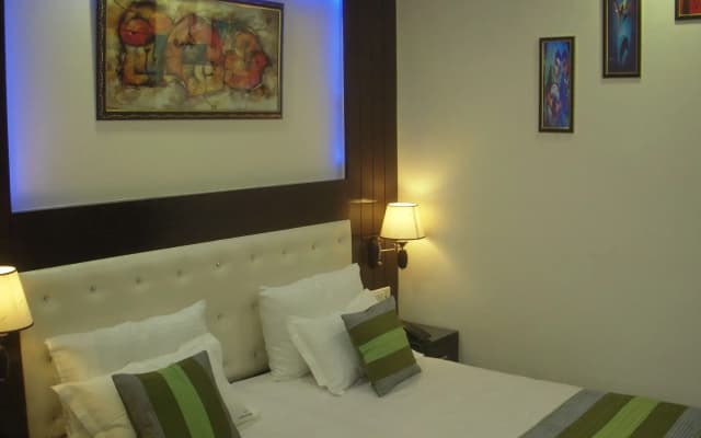 Hotel Tashkent Palace - photo 2