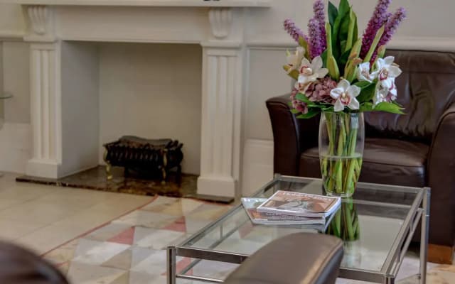 Queensway Hotel Sure Hotel Collection By Best Western - photo 2