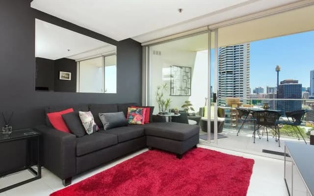 TT1111 Split Level Harbour Views - photo 3