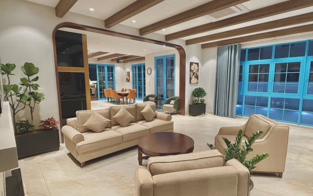 Phoenix Villas Sun Ha Long - photo 2