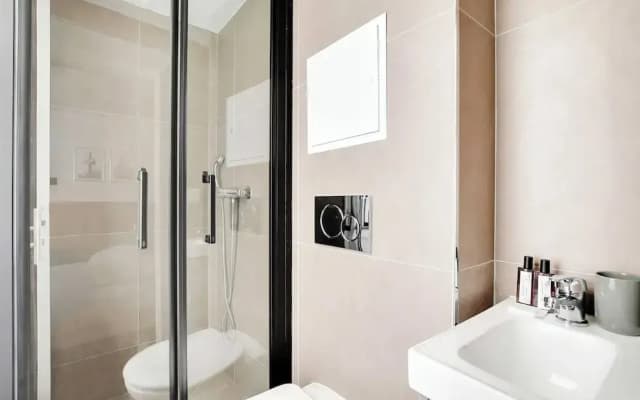 Comfort for 2P With A/C - Near Montmartre - photo 5