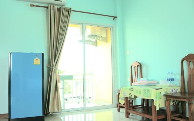 Perm Poon Sup Apartment - photo 2