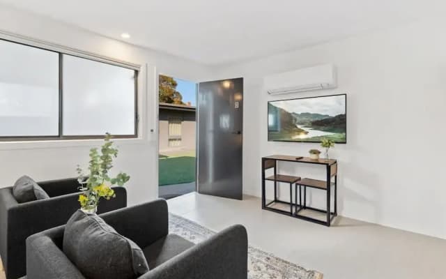 Cozy 1-bed Studio Near Cafes and Shops - photo 4