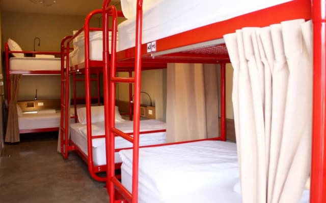D Hostel Bangkok - photo 3