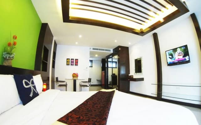 Chalong Mansion - photo 2