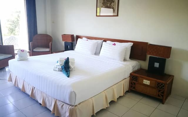 Karon Bungalow - photo 2