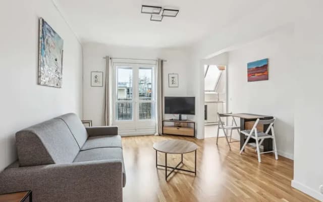 Charmant Appt Avec Balcon - Ternes- Bail Mobilit - photo 3