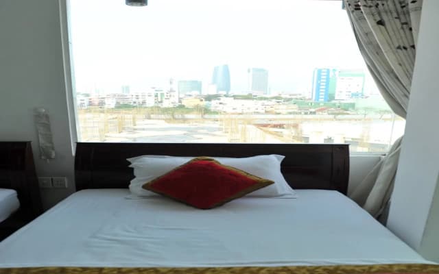 Vinapha Hotel - photo 3