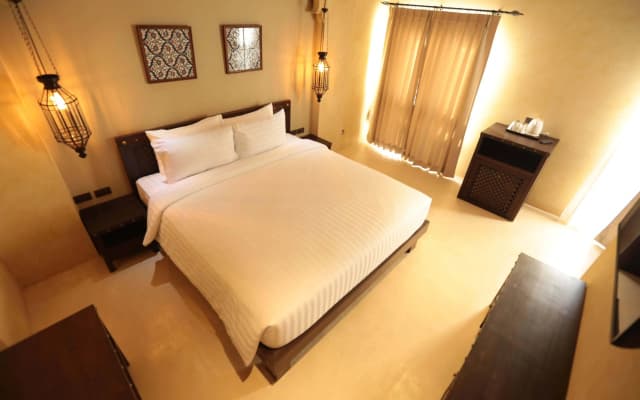 Dewan Bangkok - photo 5
