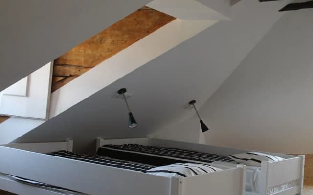 Surf in Chiado Hostel - photo 2