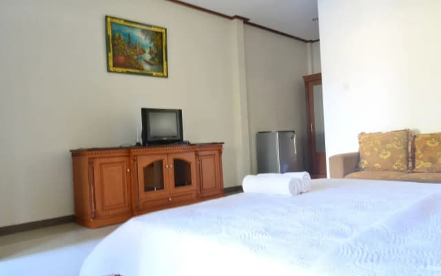 Puri Anom Guest House - photo 5