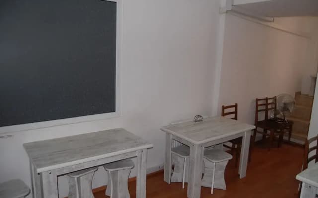 Chacha & Wine Hostel - photo 3