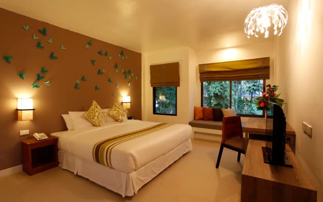 The Viridian Resort - photo 2