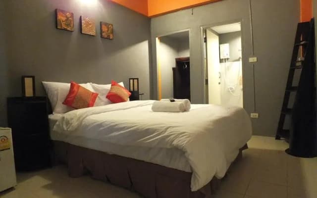 Good Time Guesthouse - photo 2
