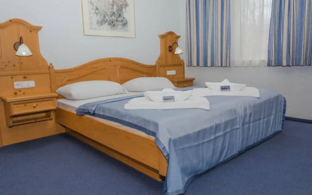 Aquamarina Hotel - photo 3