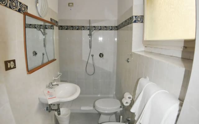 HHB Hotel Firenze - photo 5