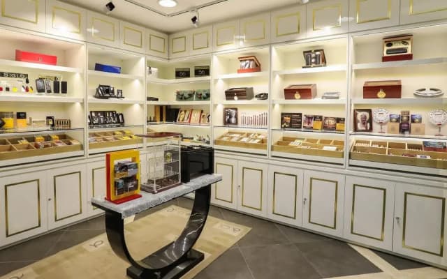 Leman Luxury Apartments - photo 3