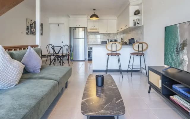 Kozyguru | Balmain | Townhouse bridge view or Charming Comfy Studio - photo 2