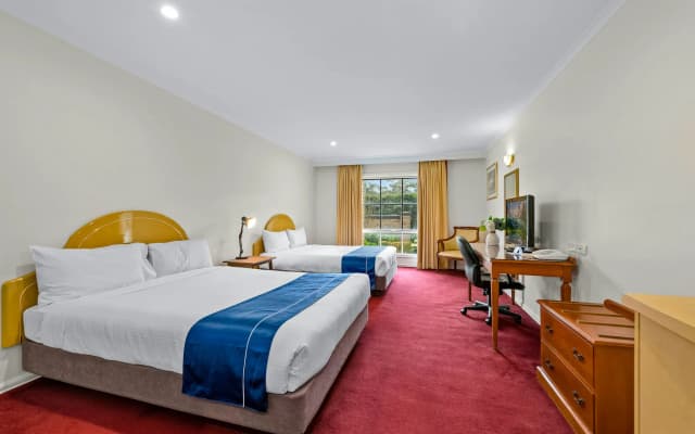 Rowville International Hotel - photo 4