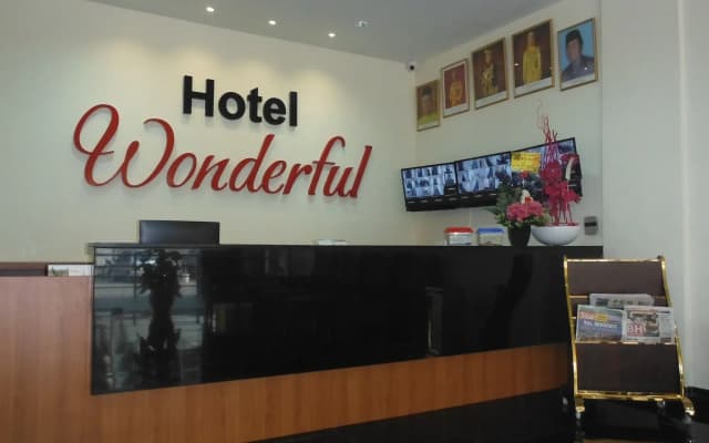 Hotel Wonderful - photo 2