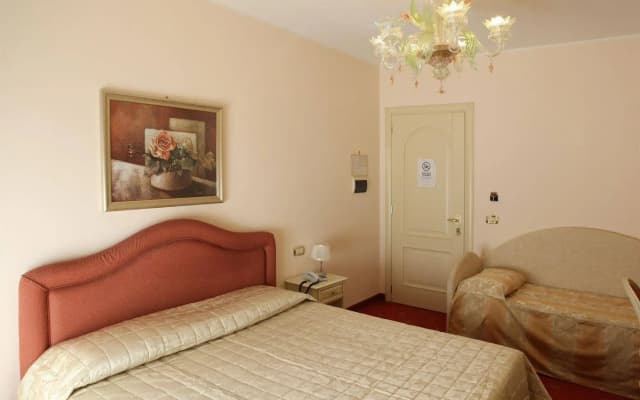 Hotel Nice - photo 3