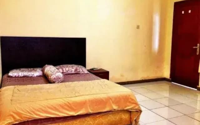 Kemang Place near Lippo Mall Kemang Mitra RedDoorz - photo 5