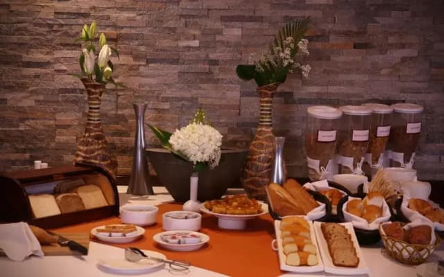 The Eclipse Boutique Suites - photo 2