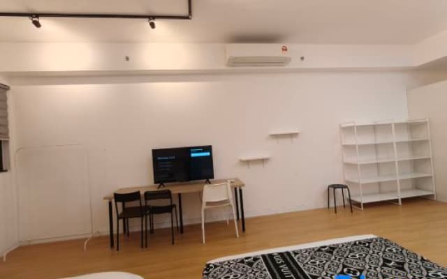 Chambers Studio Flat KLCC & KL Tower View | Near LRT & Monorail - photo 4