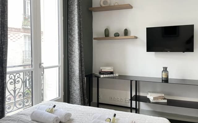 1594B - Eiffel Tower - Superb apartment - photo 3