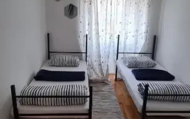 Auristela's Hostel - photo 2