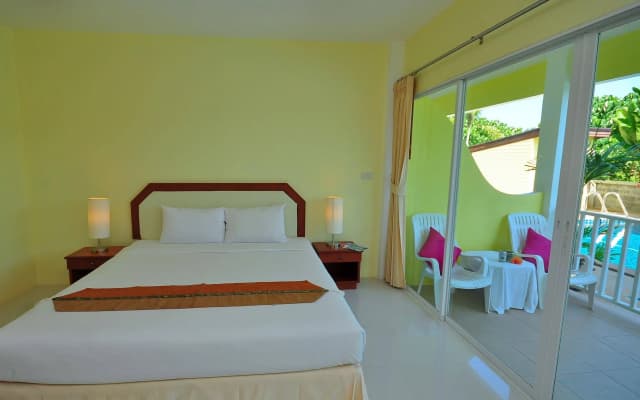 Phuket Airport Sonwa Resort - photo 3