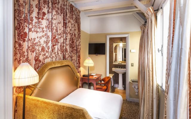 Hotel Odéon Saint Germain - photo 3