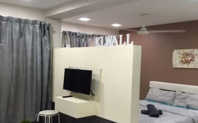 Ritze Perdana One B by SYNC - photo 2
