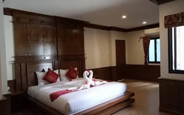 Lanta White's House - photo 4