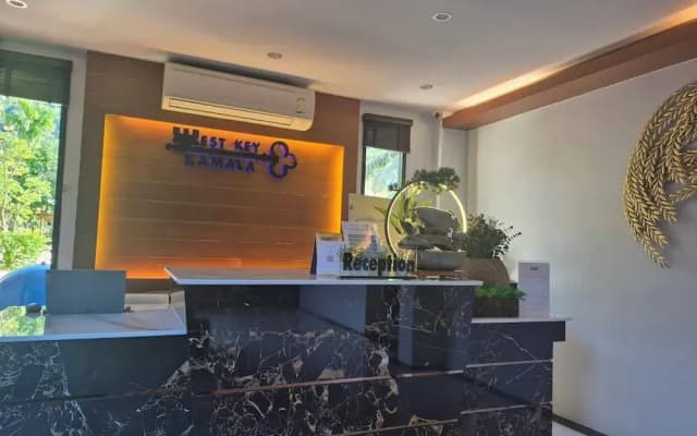 Westkey Kamala Hotel - photo 3