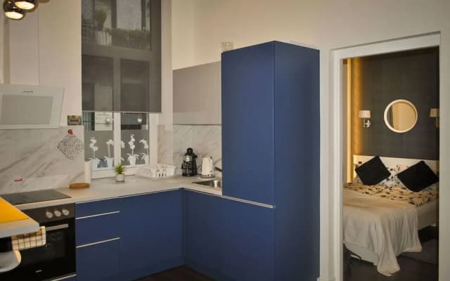Sunset Central Apartment All Within Walking Distance - photo 3