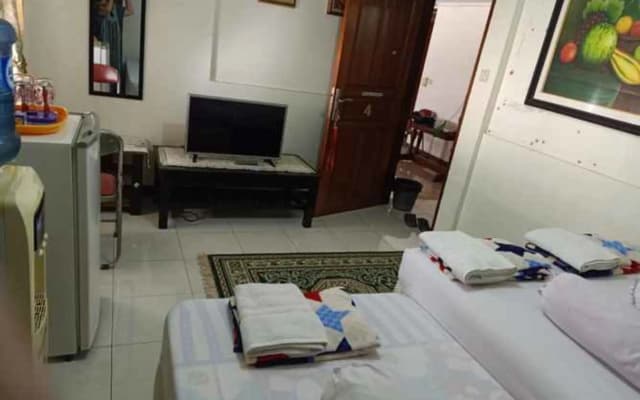 Eline Guesthouse Syariah - photo 2
