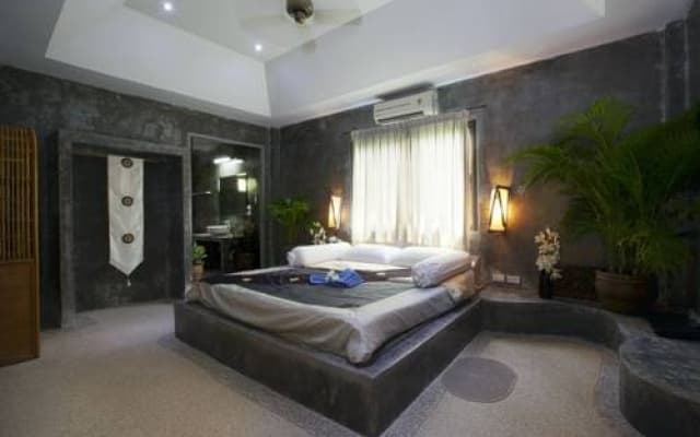 Sunshine Villa Phuket - photo 4