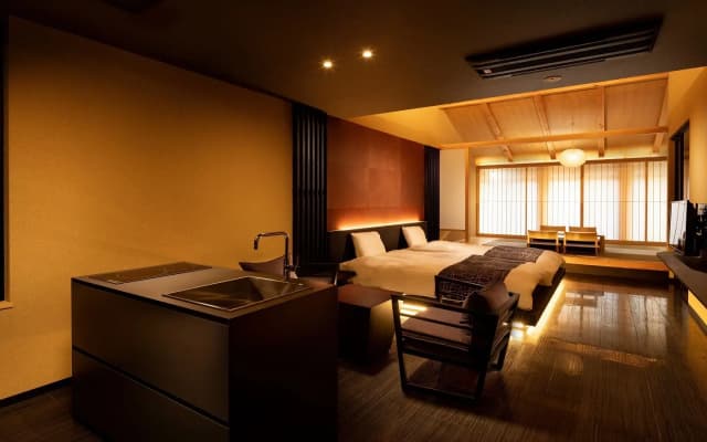 Tsumugi Tojihigashimonmae - photo 2