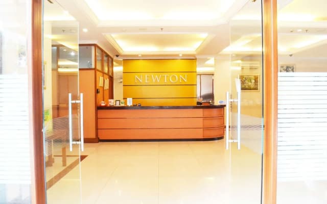 Newton Residence - photo 2