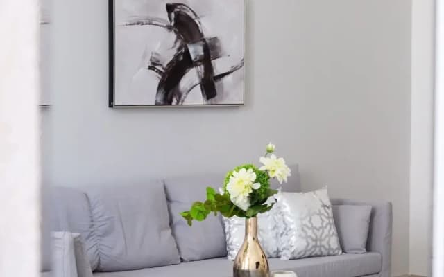 Radiant & Cozy Studio Apartment In Sports City - photo 4