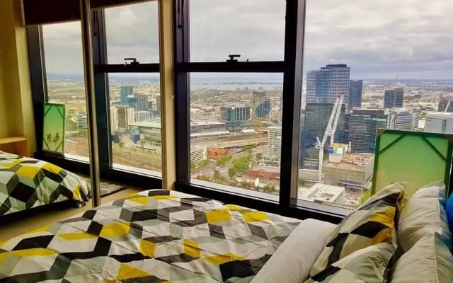 568 Collins Tower - photo 4