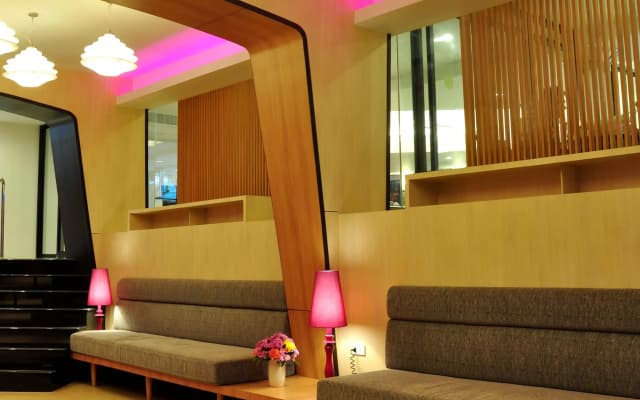 Flipper Lodge Hotel - photo 3