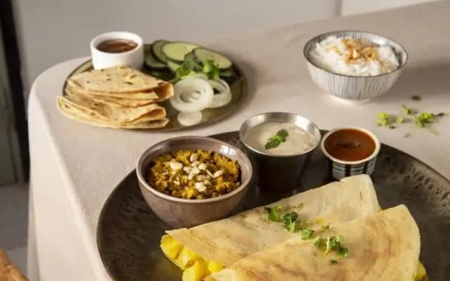Qotel Chattarpur - photo 5