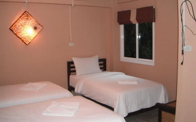 At Smile Oasis Houses - photo 3