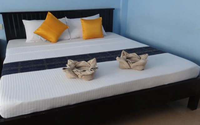 Victory Guesthouse - photo 2