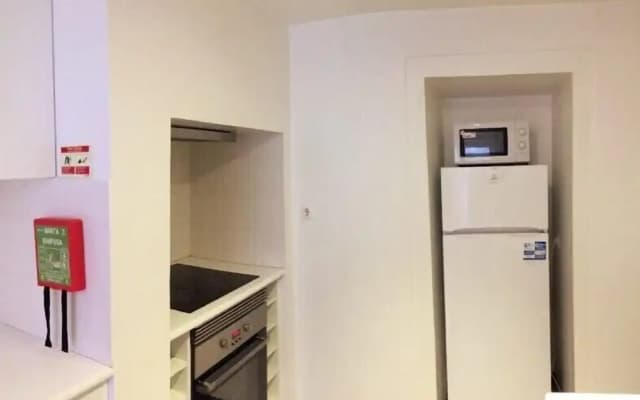 Beautiful Flat with Great View in Prime Location - photo 5
