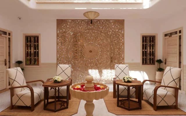 Riad Wazani Square & SPA - photo 3