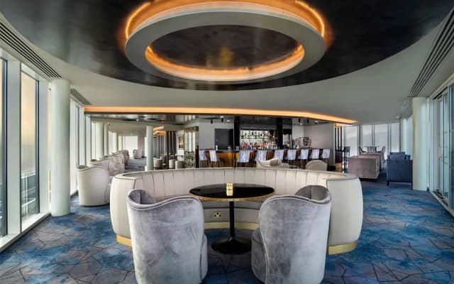 Hilton Garden Inn London Heathrow Airport - photo 2